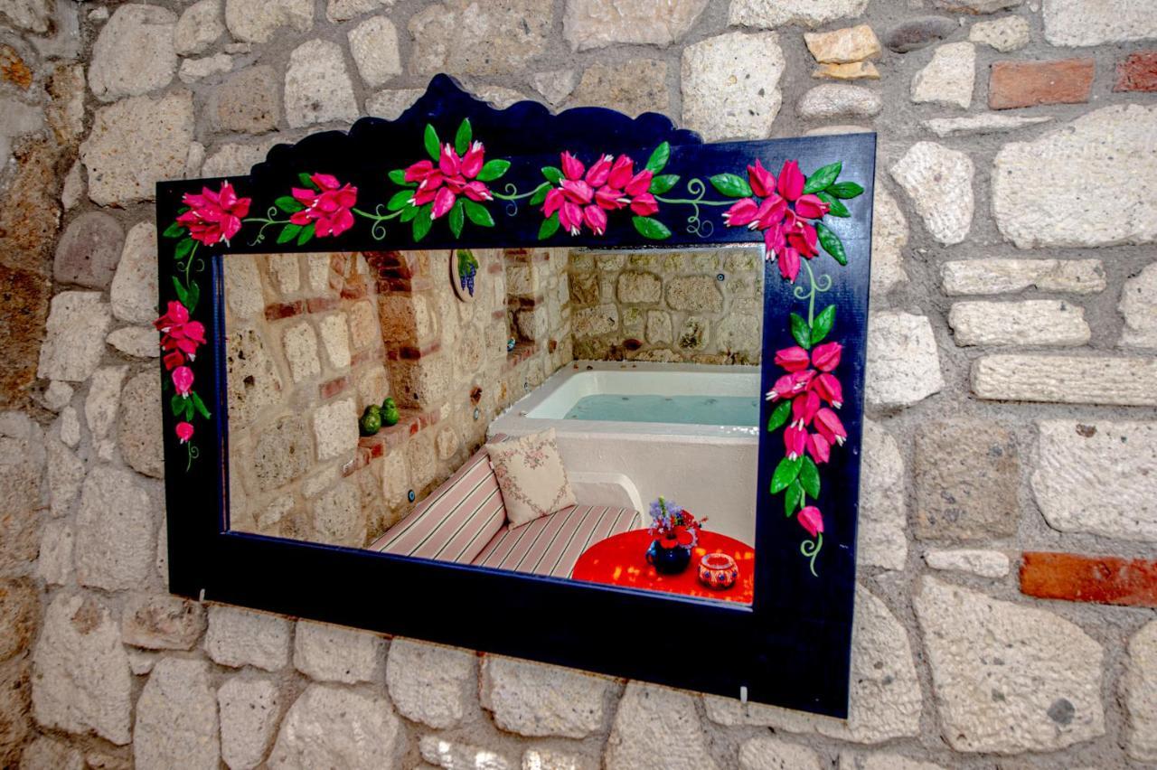 Villa Taraca Alacati Romantik Otel (Adults Only) Ngoại thất bức ảnh