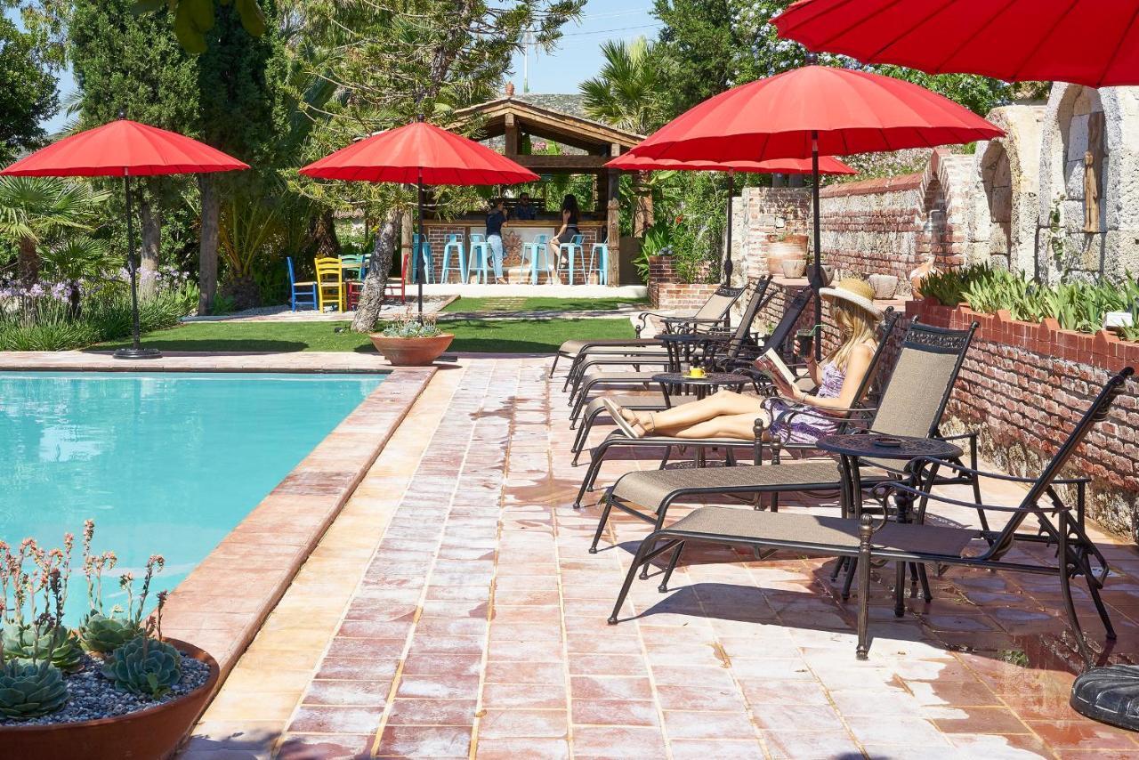 Villa Taraca Alacati Romantik Otel (Adults Only) Ngoại thất bức ảnh